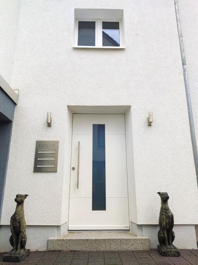 Zen Apartment - Spacious - Garden - Kitchen Karlsruhe Eksteriør bilde